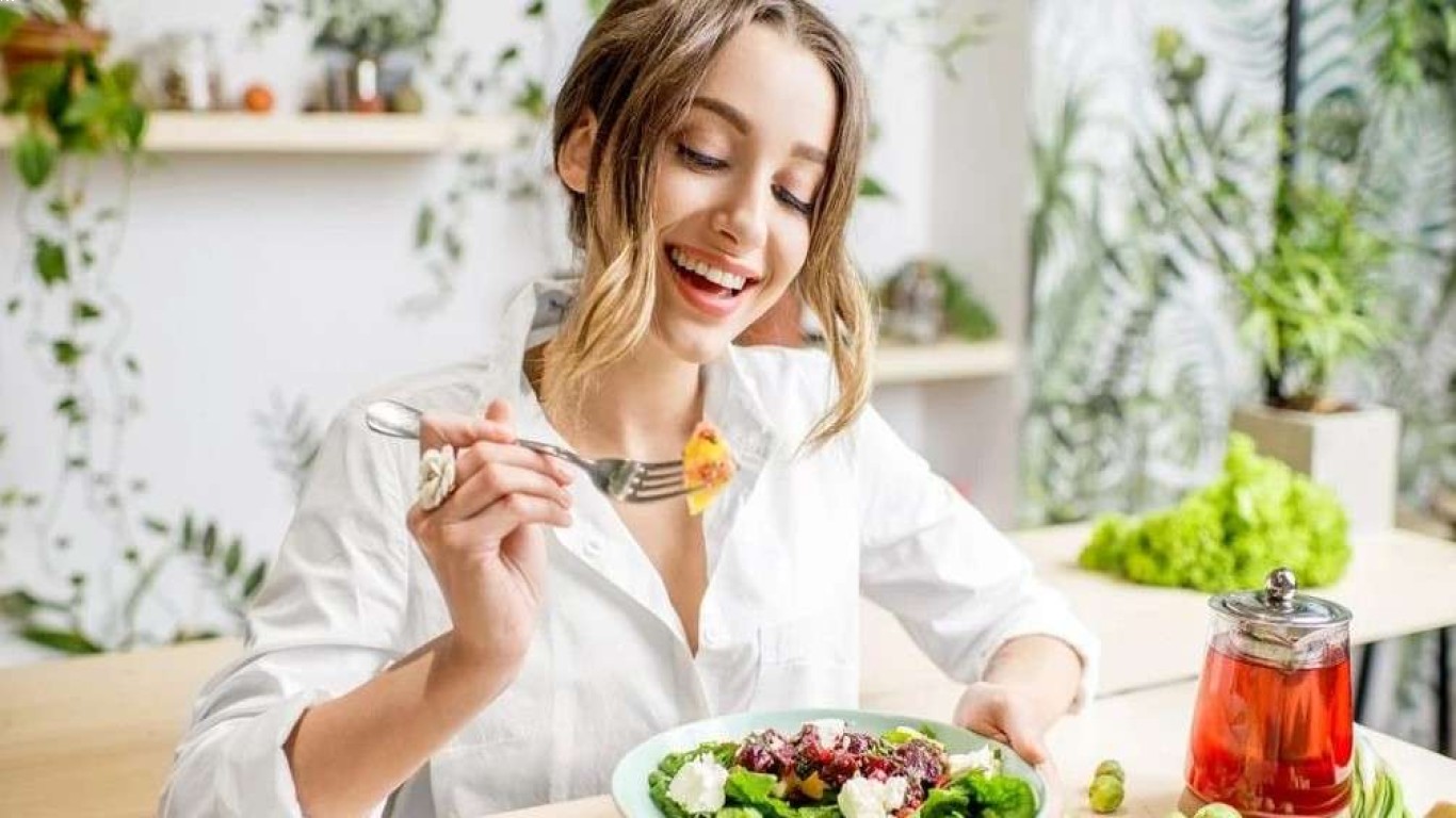 Menikmati Makanan Bernutrisi di Setiap Waktu